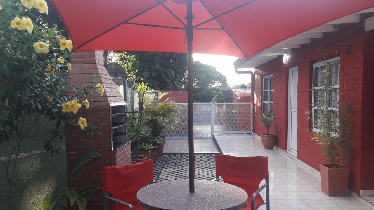 En Familia Villa Puerto Iguazú Exterior foto